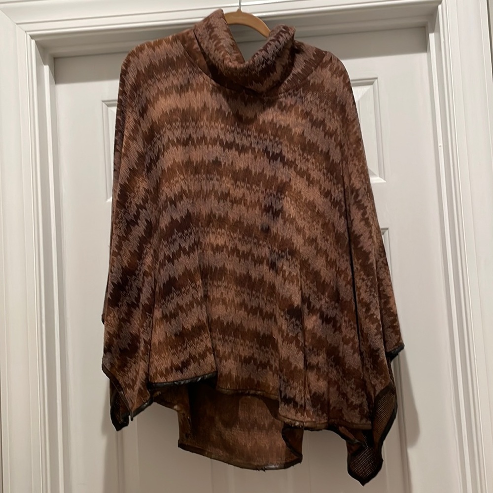 Italian poncho